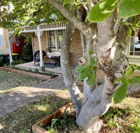 SUMMER HOUSE - CENTRAL LOCATION Near PARK - Sydney Tourism