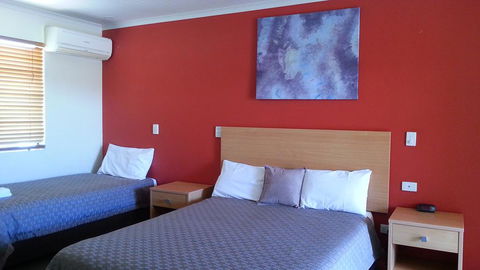 Summit Motel - Sydney Tourism 1