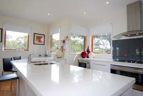 Sun Dew - Sydney Tourism 2