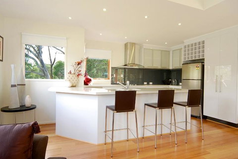 Sun Dew - Sydney Tourism 3