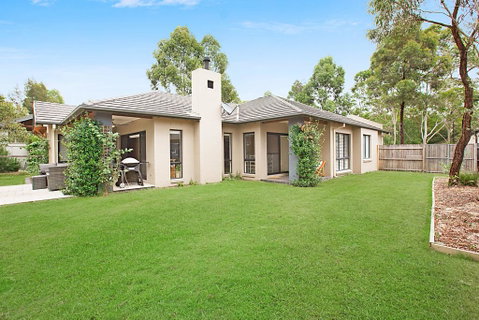 Sunny Finch House - Sydney Tourism 2