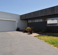 SUNNYSIDE - SURF SIDE - Sydney Tourism