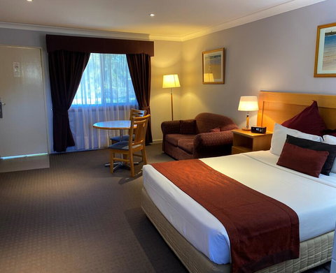 Sunseeker Motor Inn - Sydney Tourism 1