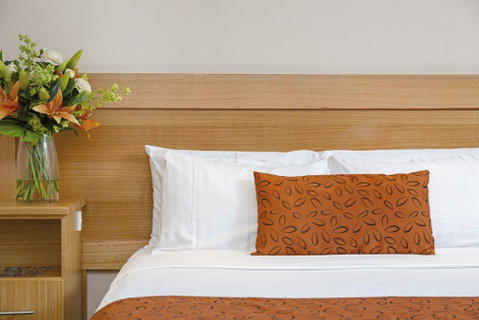 Sunseeker Motor Inn - Sydney Tourism 0