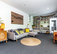 SUNSET BEACH SHACK on SURF - Sydney Tourism