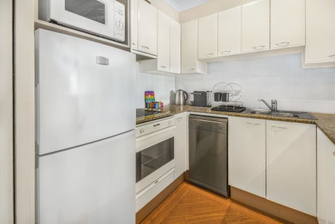 Super Convenient Apartment With Garden Views - Sydney Tourism 3