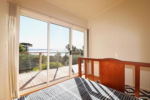 Surfside - Sydney Tourism 2