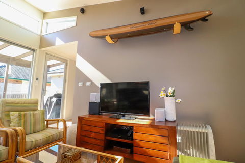 Surfside - Sydney Tourism 1