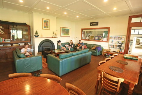Sydney, Pittwater YHA - Sydney Tourism 3