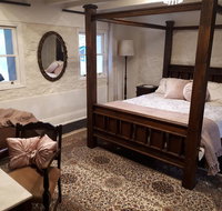Tanilba House - Sydney Tourism
