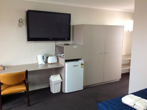 Tannum Sands Hotel / Motel - Sydney Tourism 3