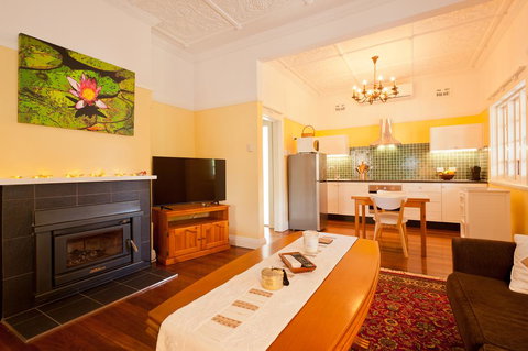 Taree Apartment - Sydney Tourism 0