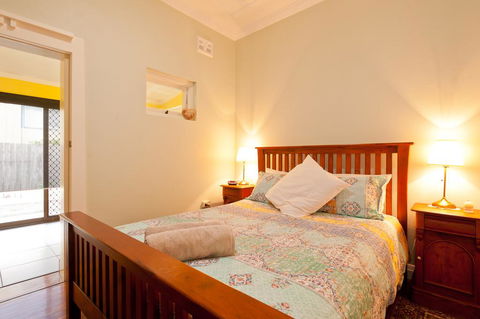 Taree Apartment - Sydney Tourism 2