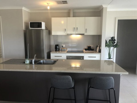 The Baltimore - Family Home Getaway - Sydney Tourism 0