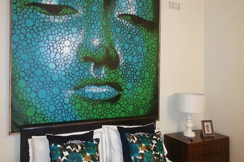 The Beach House Apartment - Sydney Tourism 2