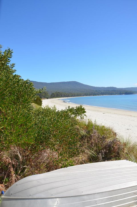 Yolla Beach House - Sydney Tourism 3