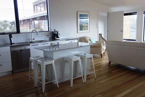 THE LOFT @ Bay Of Fires Seascape - Sydney Tourism 12