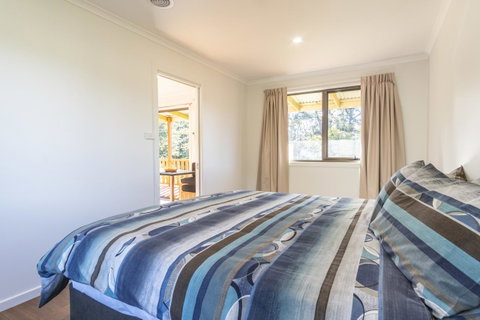 Derby Forest Cabins - Sydney Tourism 27