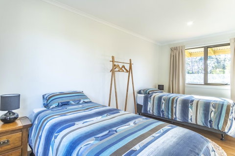 Derby Forest Cabins - Sydney Tourism 10