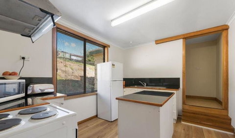 Return To Sender Lodge - Sydney Tourism 7