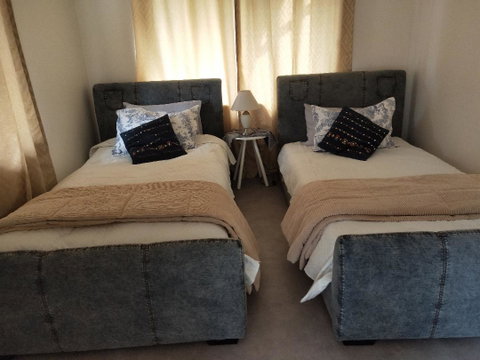 Wanderlust Cottage - Sydney Tourism 7
