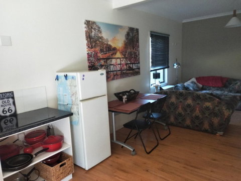 Wanderlust Cottage - Sydney Tourism 3