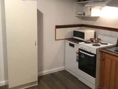 Derby Digs Cottage - Sydney Tourism 5