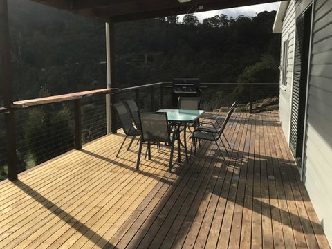 Derby Digs Cottage - Sydney Tourism 10