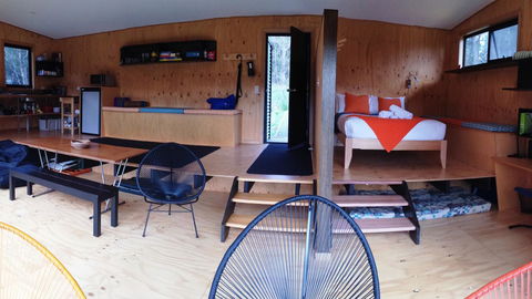 BAY OF FIRES ECO HUT Off Grid Experience At Binalong Bay - Sydney Tourism 8