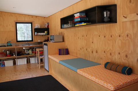 BAY OF FIRES ECO HUT Off Grid Experience At Binalong Bay - Sydney Tourism 10
