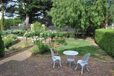The Mill House Cottage - Sydney Tourism 12