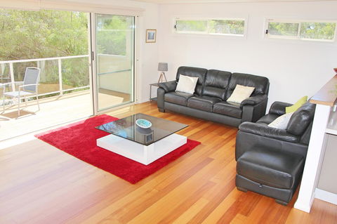 Seaview Apartment - Sydney Tourism 8