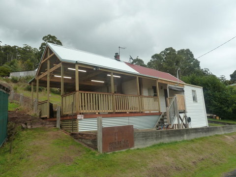 Riders Hut - Derby - Sydney Tourism 1
