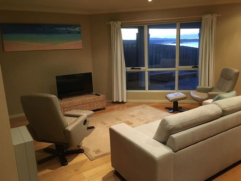 Villa 2 Bay Of Fires - Sydney Tourism 3