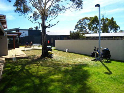 Swansea Backpacker Lodge - Sydney Tourism 28