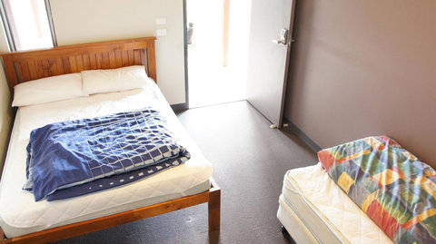 Swansea Backpacker Lodge - Sydney Tourism 23