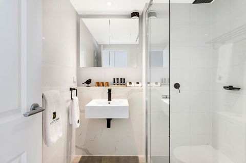 Manhattan Apartments - Notting Hill - Sydney Tourism 21