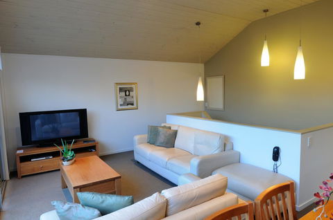 The Victoria Apartments - Sydney Tourism 6