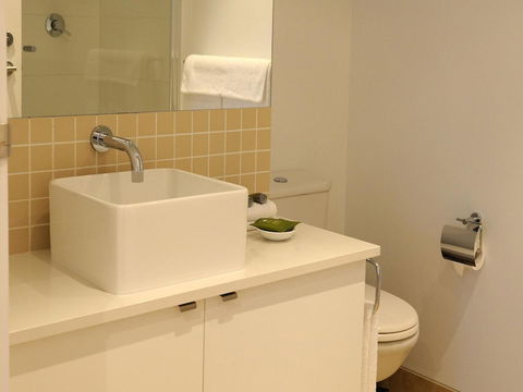 The Victoria Apartments - Sydney Tourism 16
