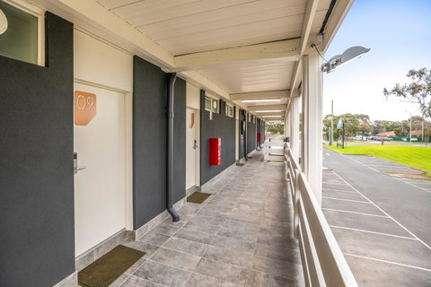 Nightcap At Keysborough Hotel - Sydney Tourism 22