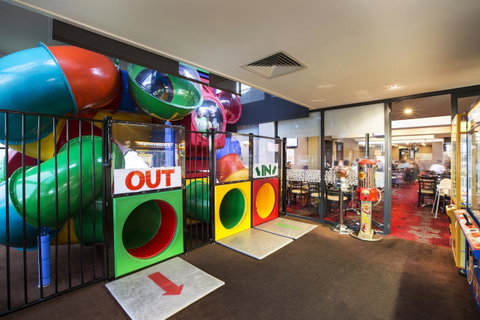 Nightcap At Keysborough Hotel - Sydney Tourism 5