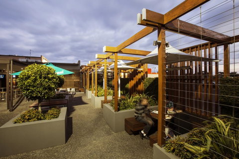 Nightcap At Keysborough Hotel - Sydney Tourism 6