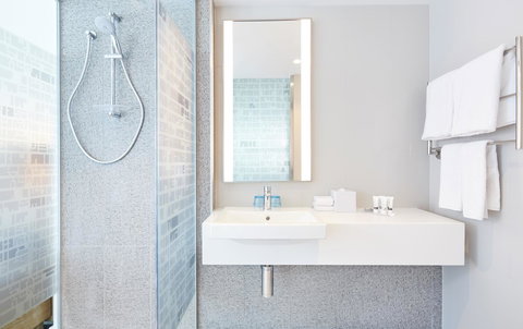 Holiday Inn Express Melbourne Southbank, An IHG Hotel - Sydney Tourism 12