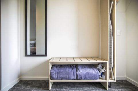 Nightcap At Seaford Hotel - Sydney Tourism 20