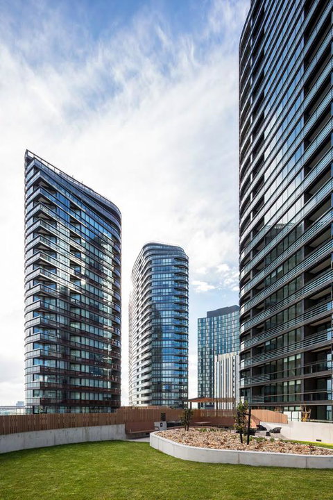 Winston Apartments Docklands - Sydney Tourism 4