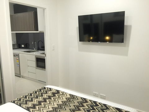 Whitehorse Apartments Hotel - Sydney Tourism 25