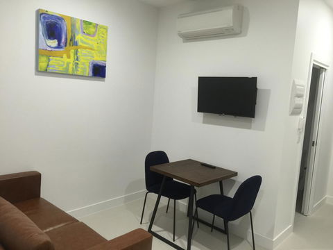 Whitehorse Apartments Hotel - Sydney Tourism 32