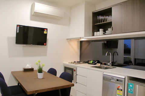 Whitehorse Apartments Hotel - Sydney Tourism 20
