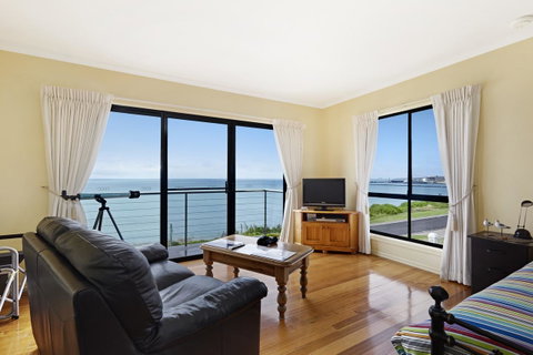 Clifftop Apartments Portland Vic - Sydney Tourism 1