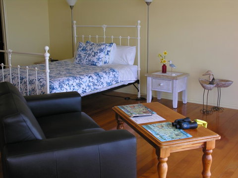 Clifftop Apartments Portland Vic - Sydney Tourism 13